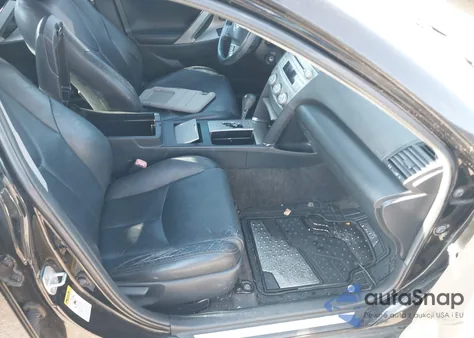 2011 Toyota Camry Se V6 z USA, uszkodzony, nr VIN 4T1BK3EK1BU126244